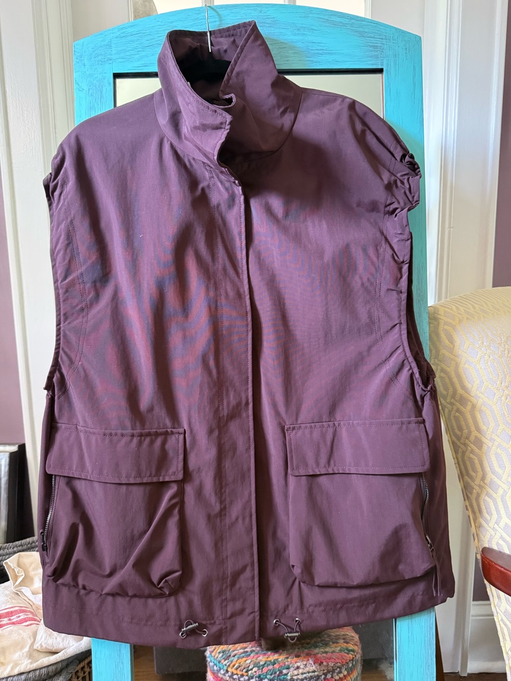 UNIQLO Women’s Plum Utility Vest Jacket - Lightweight Sleeveless Coat